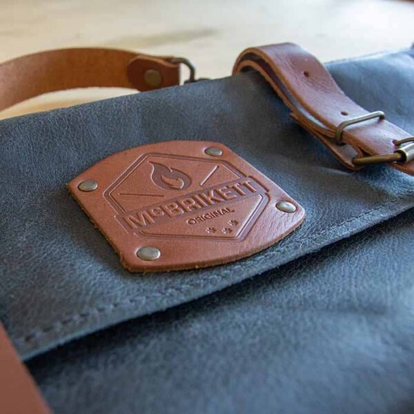 schwarze Messertasche aus Leder für 5 Messer von McBrikett schwarze Messertasche aus Leder für 5 Messer von McBrikett