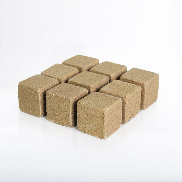 ÖKO-ANZÜNDER Anzündwürfel aus Holzspänen und Wachs von McBrikett