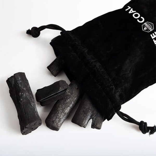 WHITE COAL Binchotan - Premium Holzkohle im edlen Samtsack