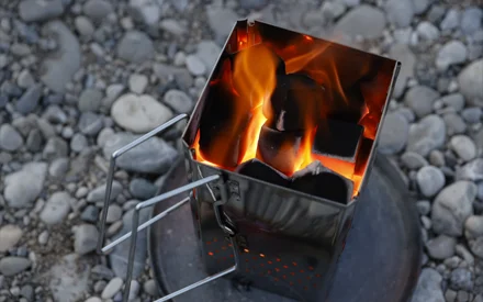 mcbrikett Kokoko mini-cubes grillkohle kokoskohle klappkamin mood
