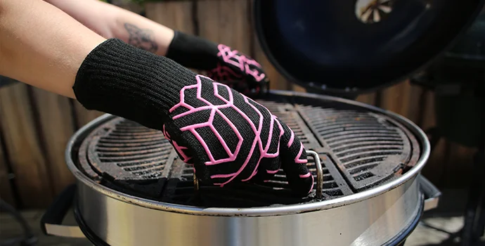 McBrikett_grillhandschuhe_damen_mood